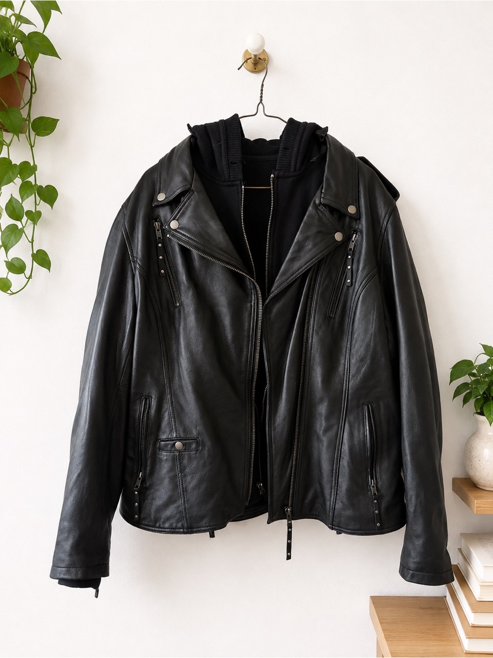 Derringer 100% Lambskin Leather Motorcycle Jacket w/ Removable Hoodie